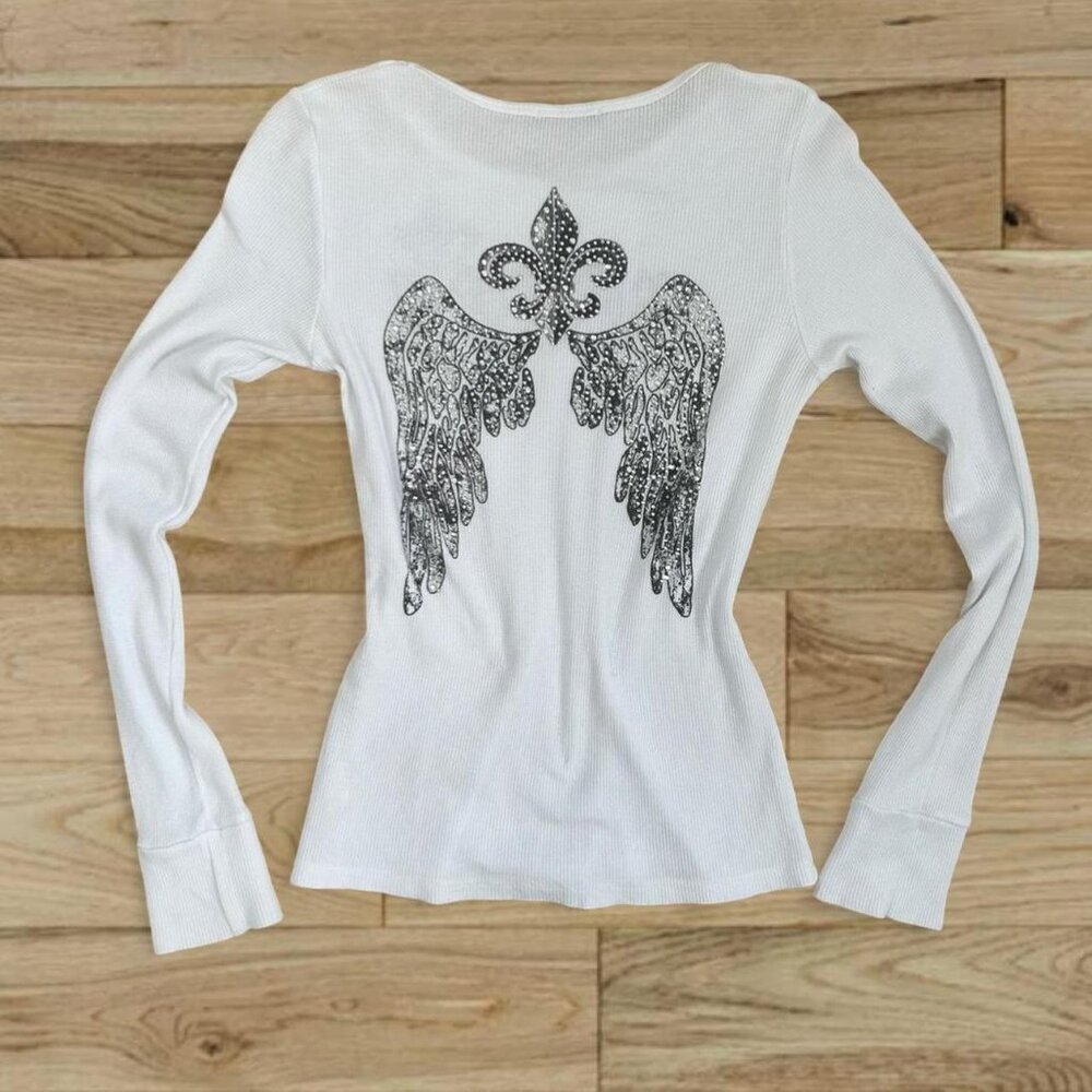 Vintage Y2K T Party bedazzled angel wings white long sleeve — silver bling